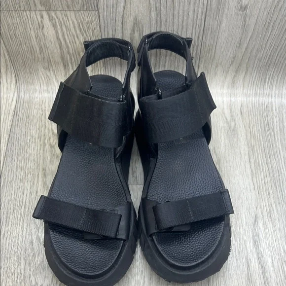 United Nude Black Platform Sandals - Picture 2 of 15